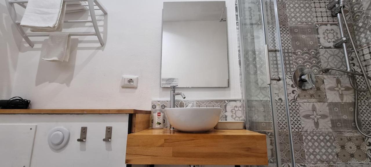 Bed and breakfast Palermo Amari Extérieur photo